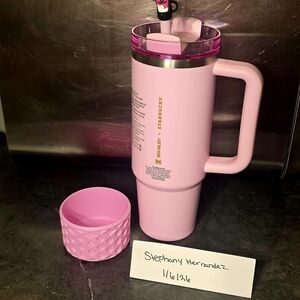Mexico Pink 30 Oz Stanley